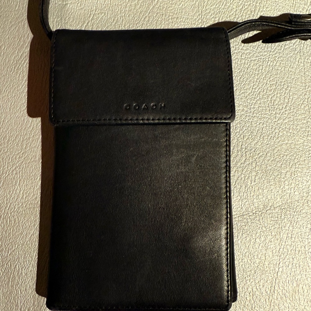 Coach X Black TriFold Cross Over Leather Card Holder/Wallet/Change compartment